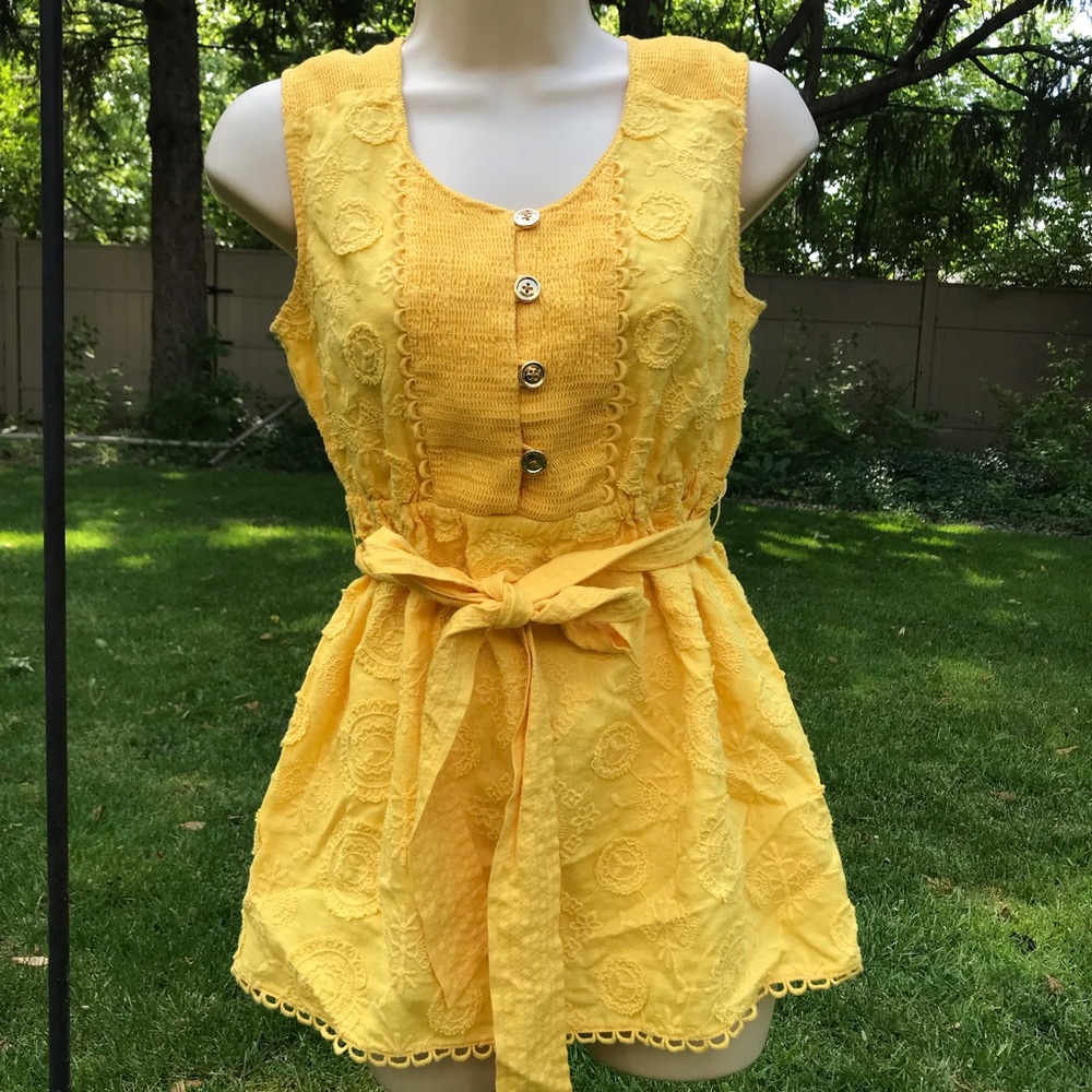 Juicy Couture Textured Top NWT Size 2